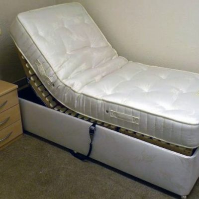 Beds, Adjustable Beds & Bedsteads